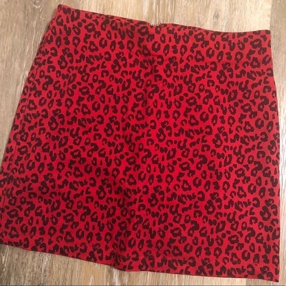 Forever 21 red Leopard cheetah animal print mini denim jean skirt -S - Picture 2 of 7